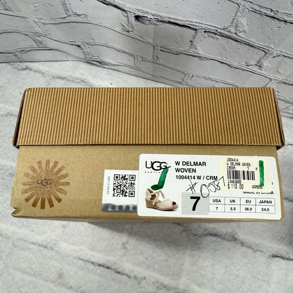 UGG brand new